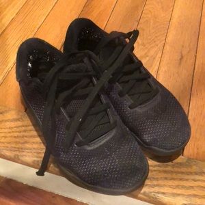 youth kobe bryant shoes